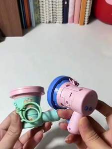 录音喇叭钥匙扣 (1个) Recording Speaker Keychain #包包小挂饰迷你小喇叭📣.带音乐带录音可扩音.#迷你小喇叭#包包搭配#录音玩具🌈.