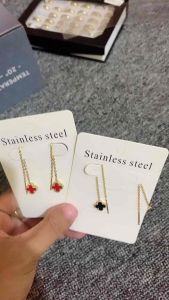 Anting Juntai Wanita Titanium Anti Karat