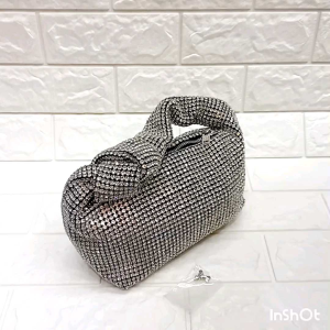 Tas Pesta Swarovski & Tas Wanita Import: Aksesoris Pesta Wanita
