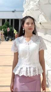 เสื้อลูกไม้ เสื้อไว้ใส่ทำบุญ ชุดไทยใส่ทำบุญ ชุดใส่งานบวช เสื้อทำบุญ ชุดไทยงานแต่ง