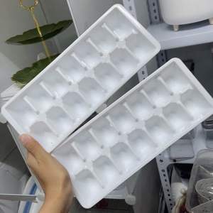 12-Cube Ice Tray BPA-Free Easy Release Reusable Ice Cube Mold Kitchen Freezer Essential