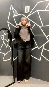 Jaket Wanita Trendy & Kualitas Tinggi: Nella Crope Hoodie Tali Serut & Sweater Korean Style