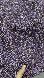 Vải voan cát hoạ tiết lạ mắt . Chất vải nhập ko cần lót . Màu chuẩn là hình 1. Khổ vải 15m