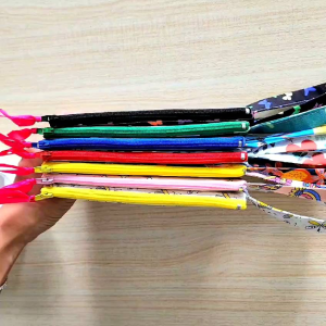 Handmade Top Handle Zipper Pouch