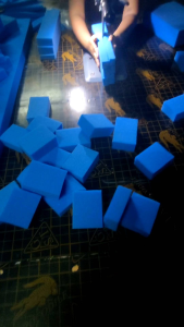 100pcs sponge uratex small handy (multipurpose cleaner)manange your expectations.