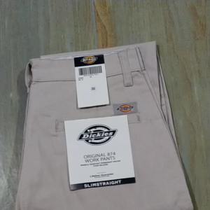 Celana Panjang Chino: Celana Panjang Berkualitas untuk Acara Sehari-hari