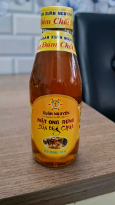 Combo 5 tặng 1 Mật Ong Rừng Sữa Ong Chúa chai 180ml