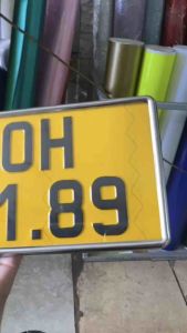 KHUNG BIỂN SỐ Ô TÔ MẪU MỚI_VIỀN INOX SÁNG BÓNG( kèm pat gắn)