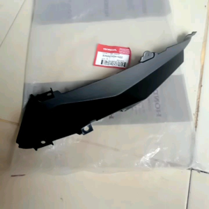 Cowl L RR Inner Cover: Aksesoris Motor CBR 250RR