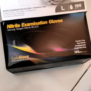 Sarung Tangan Nirtle merek SafeGlove dan Sritang 1 box isi 100 pcs (sekali pakai)