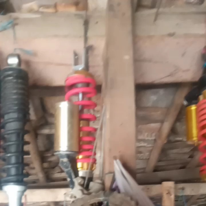 Sok Shockbreaker Variasi Tabung Buat Keluarga Motor Metik