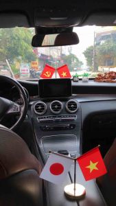 Cờ để taplo xe ô tôbàn làm việc