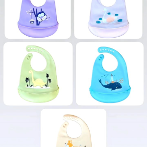 Silicone Bibs Baby Bibs with Animal Prints Adjustable Snap Closure Suitable for Feeding Time Ideal for Infants and todlr