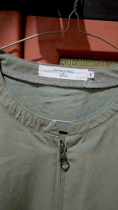 Blouse Semi Crop: Pilihan Modis Untuk Kantor dan Acara Santai