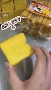 Roti Marjerin Gaya Malaysia Halal Certified Chocolate Swirl Baked Goods in Clear Packaging