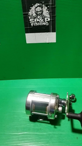 รอกตกปลามือ 2 ญี่ปุ่น daiwa