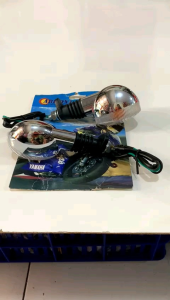 Lampu Sein Oval Universal Motor Ninja / Vixion / Byson / Megapro / Tiger / Cb150 / Verza