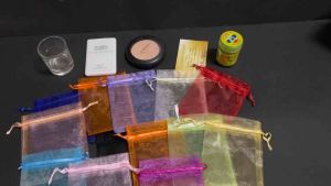 ซม. 9x12 ถุงผ้าแก้ว ถุงไหมแก้ว ถุงผ้าไหมแก้ว ถุงใส่ของชำร่าง ถุงใส่บูตร ถุงใส่ไหม่กาง ถุงใส่แก้วเป๊ก เพื่อใช้ในการผสมธุรกิจที่กำลังเป็นไปได้