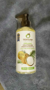 น้ำมันมะพร้าวสกัดเย็นออร์แกนิก ตรา Tropicana oil ขนาด 250ml หมดอายุ 05/26