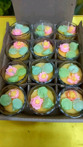Nến Bơ Hoa Sen Mix Lá Sen ( Hộp 12 Ly)