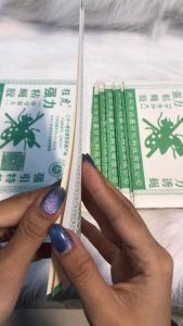 ราคาสุดคุ้มกาวติดแมลงวันของบริษัทแท้100%ล็อคใหม่ กาวเหนียว แน่นสุดๆ(ขนาดใหญ่ ) ชุด100 แผ่น สุดคุ้มม แผ่นใหญ่