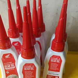 paket murah (10pc) oli gardan AHM 120 ml. cocok untuk semua motor metik honda