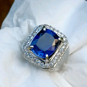 CINCIN BATU BLUE SAPPHIRE OVAL CUTTING TOP QUALITY