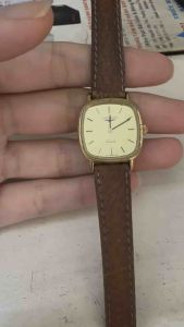 Đồng hồ nữ Longines thuỵ