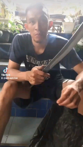 perlengkapan kebun multifungsi