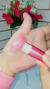 LIP BALM STRAWBERRY COLOR CHANGING TEMPERATURE MOISTURIZER PINK NATURAL LIPS & CHEEKS MAGIC LIP BALM PELEMBAB BIBIR CANTIK