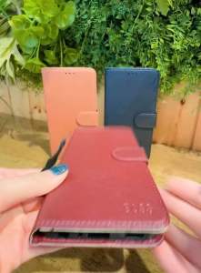 Samsung A25 เคสมือถือ เปิด-ปิด ข้างหน้ามีแม่เหล็กล็อค มีช่องใส่รูปบัตรใส่เงินได้พร้อมสายห้อยเคส