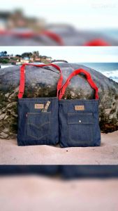 หัวข้อ: กระเป๋ายีนส์วินเทจ 1แถม1 /2ใบ 390.-