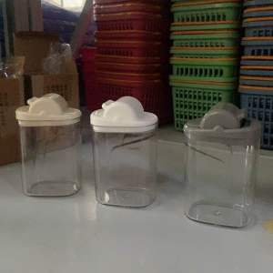 Condiments Bottle Set Seasoning Containers Wall-Hanging Spice Bottle