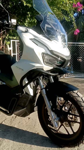 HONDA ADV 160 - NEW DESIGN CRASH GUARD Thailand design(HEAVY DUTY)powdercoated