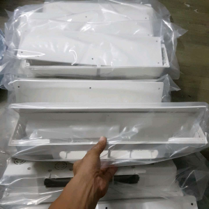 Đế âm tường đầu chờ ống đồng điều hòa máy lạnh: bảo vệ tránh bị gãy gập móp méo ống đồng