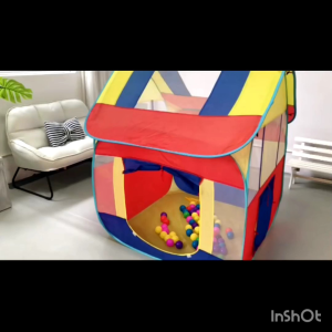 เต๊นท์เด็ก foldable children tent บ้านเด็ก พกพาง่าย ขนาด 110x120x135 cm น่ารัก หนักเพียง 1.8kg น่ารั