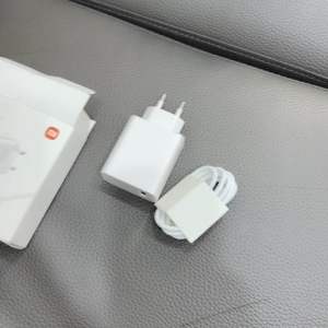 Bộ sạc nhanh Xiaomi 120W co Mi Charge Turbo lỗi đổi mới