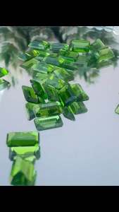 พลอยโครมไดออฟไซด์ จากรัสเซีย 5x3 มม. ธรรมชาติแท้