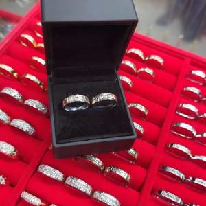 Engagement Ring Couple 18k two tone Commercial gold not pawnable high quality