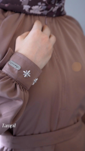 Ethica One Set Atasan dan Rok Kagumi 328 Modis dan Kekinian