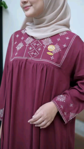 MIDI VENI ORY ASHILLA MESSI/MIDI BORIDIR ASTRIA ORY ASHILLA MESSI/MIDI DRESS RAYON TWILL MIX BORDIR ORY BY ASHILLA MESSI