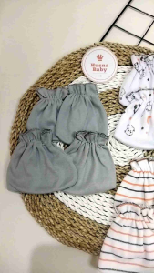 Husna Baby - 3 Set Sartaki Sarung Tangan dan Kaki Bayi Seri Abu Pinguin