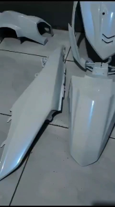 Cover Body Fulset Halus Honda Beat FI 2013-2016 Custom Putih Lembayung Biru