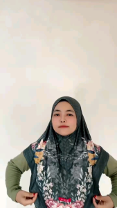 ZhiadHijab-Hijab Instan Sublime Printing Non pet Motif 2 Size L Muslim Kerudung Wanita Bunga