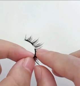 CL01 Sunflower Fairy Magnetic Eyelashes
