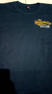 T-SHIRT THE MOUNTAINS ARE CALLING (BAYAR DITEMPAT)