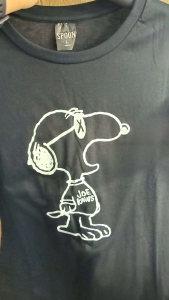 Atasan Kaos Hitam Spoon