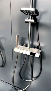 Sen cây nóng lạnh tắm đứng phím đàn có màng LED hiển thị nhiệt độ. Sen cây nhiệt độ PROTASA loại 1.