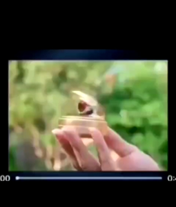 parfum pajangan dashboard mobil motif planet putar tenaga surya