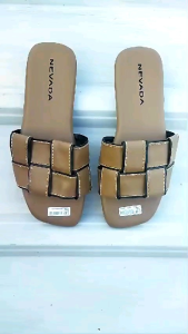 Sandal Wanita Teplek Motif Ketupat Anyaman Sandal Selop Cewek Trendy Sendal Wanita Terbaru